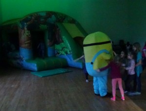 Childrens Party Minion